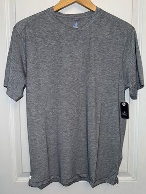 johnnie-O NWT Featherweight Performance Tee in "Thunder" Grey